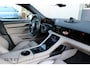 Porsche Taycan Sport Turismo 79 kWh Sport Chrono/Panoramadak/Sportstoelen/PASM+/Origineel NLD/