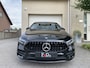 Mercedes-Benz A-klasse 250e 218pk AMG Aut Panoramadak Nightpakket Widescreen Burmester Distronic AmbientLight Keyless SportLeder Led Camera 18" Pdc