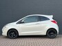 Ford Ka 1.2 69pk Titanium X | Voorruit verwarming | Climate Control | 16 inch lichtmetalen velgen | stalen winterset