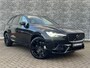 Volvo XC60 Plug-in Hybrid T6 AWD Plus Black Edition | Facelift | Panoramadak | Head-up display | 360 camera | Harman Kardon audio | Stoel- en stuurverwarming | Achterbank verwarming | Getint glas | Alarm |