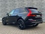 Volvo XC60 Plug-in Hybrid T6 AWD Plus Black Edition | Facelift | Panoramadak | Head-up display | 360 camera | Harman Kardon audio | Stoel- en stuurverwarming | Achterbank verwarming | Getint glas | Alarm |