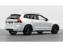 Volvo XC60 Plug-in Hybrid T6 AWD Plus Black Edition | Nieuw model 2026 | Bowers & Wilkins audio | Luchtvering | Stoelmassage | Nappa lederen bekleding | Stoelverwarming en ventilatie | Head-up display | 360 camera | Panoramadak | Stoel- en stuurverwarming | Getint glas | Alarm |