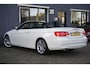 BMW 3-Serie Cabrio 330i High Executive, Leder, Navigatie NAP