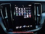 Volvo V60 2.0 B3 ACC / SPORTLEER / TREKHAAK / PILOT-ASSIST / CAMERA / CARPLAY