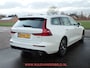 Volvo V60 2.0 B3 ACC / SPORTLEER / TREKHAAK / PILOT-ASSIST / CAMERA / CARPLAY