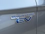 Mitsubishi Outlander 2.0 PHEV Instyle 2e Eigenaar,Navi,Schuifdak,Trekhaak,Camera,Clima,Cruise,PDC,N.A.P,APK tot 06-2026