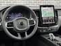 Volvo XC60 Plug-in Hybrid T6 AWD Plus Black Edition | Nieuw model 2026 | Bowers & Wilkins audio | Luchtvering | Stoelmassage | Nappa lederen bekleding | Stoelverwarming en ventilatie | Head-up display | 360 camera | Panoramadak | Stoel- en stuurverwarming | Getint glas | Alarm |