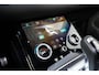 Land Rover Range Rover Evoque 1.5 P300e AWD R-Dynamic HSE | Head-Up display | Panoramisch schuif/kanteldak | Stoel en stuurwielverwarming | Parkeercamera | Black Pack | Elektrisch verstelbare voorstoelen met geheugen |