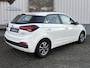 Hyundai i20 1.2 HP 84pk Comfort | Carplay | Camera | Trekhaak | Stoel+stuurverwarming