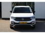 Volkswagen T-Cross 1.0 TSI Style 81KW-115PK DSG, camera, 18" lmv, privacy glas, discover pro, stoel verwarming, navigatie, door ons nieuw geleverd en onderhouden 1e eigenaar