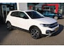 Volkswagen T-Cross 1.0 TSI Style 81KW-115PK DSG, camera, 18" lmv, privacy glas, discover pro, stoel verwarming, navigatie, door ons nieuw geleverd en onderhouden 1e eigenaar