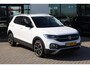 Volkswagen T-Cross 1.0 TSI Style 81KW-115PK DSG, camera, 18" lmv, privacy glas, discover pro, stoel verwarming, navigatie, door ons nieuw geleverd en onderhouden 1e eigenaar