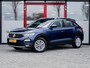 Volkswagen T-Roc 1.0 TSI Style | Origineel NL | 1e Eigenaar | Adaptieve Cruise Control | Airco | Metallic Lak | Lichtmetalen Velgen 16'' | DAB+ | Navigatie | Apple Carplay | Android auto | Parkeersensoren |