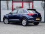 Volkswagen T-Roc 1.0 TSI Style | Origineel NL | 1e Eigenaar | Adaptieve Cruise Control | Airco | Metallic Lak | Lichtmetalen Velgen 16'' | DAB+ | Navigatie | Apple Carplay | Android auto | Parkeersensoren |