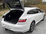 Volkswagen Arteon Shooting Brake eHYBRID 218PK DSG R-LINE BUSINESS+ TREKHAAK/360CAMERA/PANORAMADAK