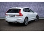 Volvo XC60 2.0 T8 Twin Engine AWD R-Design | Adaptieve Cruise Control | Luchtvering | Trekhaak | 21" Velgen | Panorama dak | Elektrische achterklep | Stoelverwarming | Adaptieve koplampen |