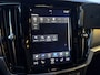 Volvo V90 2.0 T5 Momentum ** Panodak ** HUD ** Trekhaak ** Leer ** Winter-line ** Dealeronderhouden!! NAP!