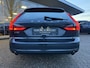 Volvo V90 2.0 T5 Momentum ** Panodak ** HUD ** Trekhaak ** Leer ** Winter-line ** Dealeronderhouden!! NAP!