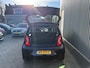 Volkswagen Up! 1.0 move up! BlueMotion / AIRCO / NAVIGATIE / STOELVERWARMING / NEDERLANDSE AUTO / 5-DEURS / ELEK. PAKKET