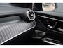 Mercedes-Benz GLC 300e 4MATIC Premium+ AMG Line Aut9 | Luchtvering | Achterasbesturing | Distronic+ | Burmester | Trekhaak | HUD | Verwarmd Stuurwiel | Digital Light | Keyless Go |