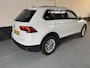 Volkswagen Tiguan 1.5 TSI Comfortline Business / ELEKTRISCH SCHUIFDAK / 1E EIGENAAR / ECC / CRUISE / NL-AUTO / NETTE AUTO
