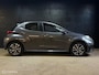 Toyota Yaris 1.5 Hybrid Business Plus * Carplay * Stoelverw *