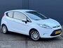 Ford Fiesta 1.25 Trend 3 deurs - AIRCO - EL. RAMEN + SPIEGELS - CPV - STUURBEKRACHTIGING - GETINT GLAS - RADIO/CD - APK T/M 30-01-2027 -