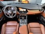 Alfa Romeo Giulia 2.0T Super | Veloce interieur | Xenon | Prijs is rijklaar incl. garantie