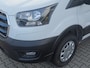 Ford E-Transit L2H2 Trend 68 kWh | 4,25 T | B Rijbewijs | laadvloer hout | pass. airbag | blis | camera | frozen white | uit voorraad leverbaar!
