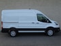 Ford E-Transit L2H2 Trend 68 kWh | 4,25 T | B Rijbewijs | laadvloer hout | pass. airbag | blis | camera | frozen white | uit voorraad leverbaar!
