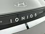 Hyundai Ioniq 5 CONNECT+ 77.4 kWh | WARMTEPOMP | NAVI | CLIMA | CRUISE | CAMERA | PRIVACY GLASS | 19'' LM VELGEN | ELEKTRISCHE ACHTERKLEP | FABRIEKSGARANTIE GELDIG T/M 10-2027! |
