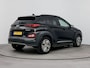 Hyundai Kona Electric EV PREMIUM 64 kWh | SOH 97% | CLIMA | CRUISE ADAPTIEF | 3-FASE | WARMTEPOMP | STOEL- & STUURVERWARMING VERCOOLING | CAMERA | LEDER | DODEHOEK DETECTIE |