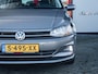 Volkswagen Polo 1.0 TSI Comfortline Business | Navigatie | Adaptieve Cruise Control | Apple Carplay | Android Auto | Airco | Parkeersensoren | All Season Banden | Metallic Lak | 16'' Lichtmetalen Velgen | Dimlichten Automatisch |