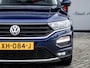 Volkswagen T-Roc 1.0 TSI Style | Origineel NL | 2e Eigenaar | Navigatie | Virtual Cockpit | Adaptieve Cruise Control | Climate Control | Apple Carplay | Android Auto | Metallic | Privacy Glas | Lichtmetalen Velgen | DAB+ Radio | Parkeersensoren |