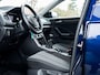 Volkswagen T-Roc 1.0 TSI Style | Origineel NL | 2e Eigenaar | Navigatie | Virtual Cockpit | Adaptieve Cruise Control | Climate Control | Apple Carplay | Android Auto | Metallic | Privacy Glas | Lichtmetalen Velgen | DAB+ Radio | Parkeersensoren |