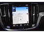 Volvo V60 2.0 T8 Twin Engine AWD R-Design ORG.NED / SOH 93% / LEER / CAMERA / TREKHAAK / NAP / HARMAN-KARDON / CARPLAY