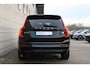 Volvo XC90 2.0 T8 Recharge AWD Ultimate Bright | Nappa Leder met ventilatie Charcoal | Dealeronderhouden | Headup Display | Premium Audio by Harman Kardon | Apple Carplay | Google Maps | Pilot Assist | Adaptieve Cruise Control | Pre-conditioning met timer | 4-Zone Electronic Climate Control | Google Assistant | Stoelmassage | Stoelventilatie | Keyless | Intellisafe Assist | Getinte ramen achter | Verwarmbaar stuurwiel | Intellisafe Surround | Elektrisch verstelbare voorstoelen met geheugen | Blis | 22 Inch | All Seasonbanden | 6,4KW Boordlader | Driftwood houtinleg | One Pedal Drive | Visual Park Assist |  Verwarmbare voorstoelen | Verwarmbare stoelen 2e zitrij | Volvo Guard Alarm | Full Led | Panoramadak | Draadloze telefoonoplader | Verlichtingspack 2