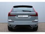 Volvo XC60 T6 Plug-in hybrid AWD Ultra Dark | Luchtvering | Panoramadak | Semi elektrische trekhaak | Premium audio by Bowers&Wilkins | Verwarmbare voorstoel en stuurwiel | 360 graden camera | Geheugenfunctie voorstoelen |