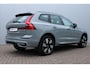 Volvo XC60 T6 Plug-in hybrid AWD Ultra Dark | Luchtvering | Panoramadak | Semi elektrische trekhaak | Premium audio by Bowers&Wilkins | Verwarmbare voorstoel en stuurwiel | 360 graden camera | Premium audio by Harman/Kardon | Geheugenfunctie voorstoelen |