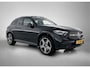 Mercedes-Benz GLC 300 e 4MATIC AMG Plug-In Hybride AMG Line Premium Plus | Night Pakket | Alarm Klasse 3 | trekhaak | Panorama Schuif-Kanteldak | 20 Inch AMG Velgen | Distronic. Inclusief 24 maanden MB Certified garantie voor Europa.
