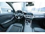 BMW 3-Serie Touring 330e Sport line 2.0 |PHEV | Trekhaak | Panoramadak