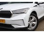 Skoda Enyaq iV 80 | Elektr. Trekhaak | Crystal Light | Warmtepomp | Camera | Half leer | Stuuverwarming