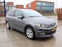 Volkswagen Touran 1.6 TDI euro 6 Highline 7p NL auto, NAP, nieuwe APK Prijspakker!
