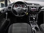 Volkswagen Touran 1.6 TDI euro 6 Highline 7p NL auto, NAP, nieuwe APK Prijspakker!