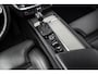 Volvo V60 2.0 T5 Inscription | Adaptive Cruise Control | Ventilatie voorstoelen | Standkachel | Stoelverwarming voor & achter | Stuurverwarming | Harman / Kardon | Memory Seats |