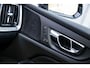 Volvo V60 2.0 T5 Inscription | Adaptive Cruise Control | Ventilatie voorstoelen | Standkachel | Stoelverwarming voor & achter | Stuurverwarming | Harman / Kardon | Memory Seats |