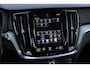Volvo V60 2.0 T5 Inscription | Adaptive Cruise Control | Ventilatie voorstoelen | Standkachel | Stoelverwarming voor & achter | Stuurverwarming | Harman / Kardon | Memory Seats |