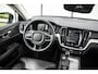 Volvo V60 2.0 T5 Inscription | Adaptive Cruise Control | Ventilatie voorstoelen | Standkachel | Stoelverwarming voor & achter | Stuurverwarming | Harman / Kardon | Memory Seats |