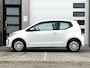 Volkswagen Up! 1.0 BMT MOVE UP! 60 PK / Airco / LED / Stoel Verwarming / WW Glas / 1e Eigenaar!