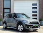 MINI Countryman Mini 1.5 Cooper Chili Turbo 136 PK / Airco / 17" LM Velgen / Park Sensors / Privacy Glas / Roofrails / Trekhaak / Hoge Instap!